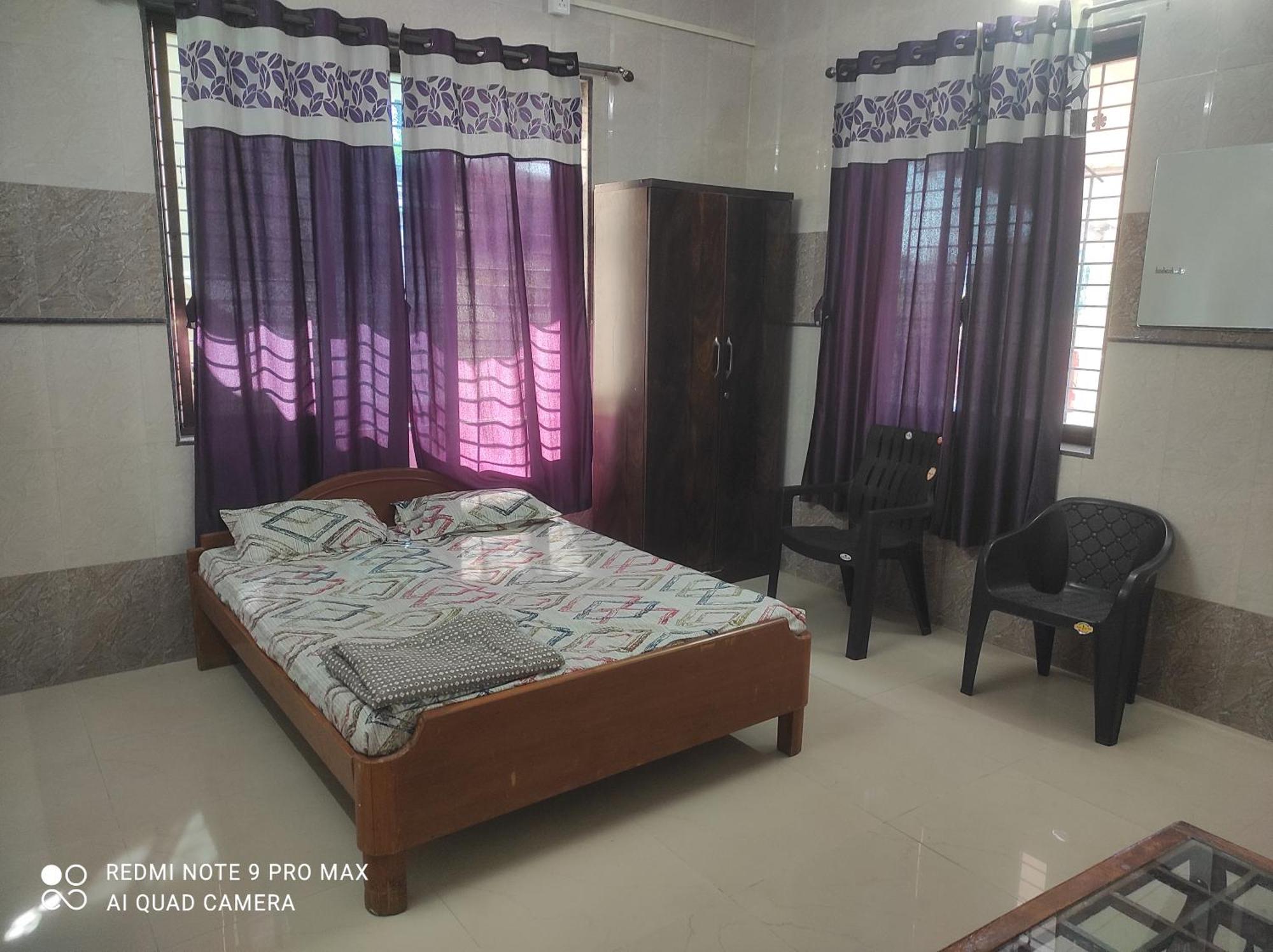 Swanand Home Stay Ratnāgiri Exteriör bild