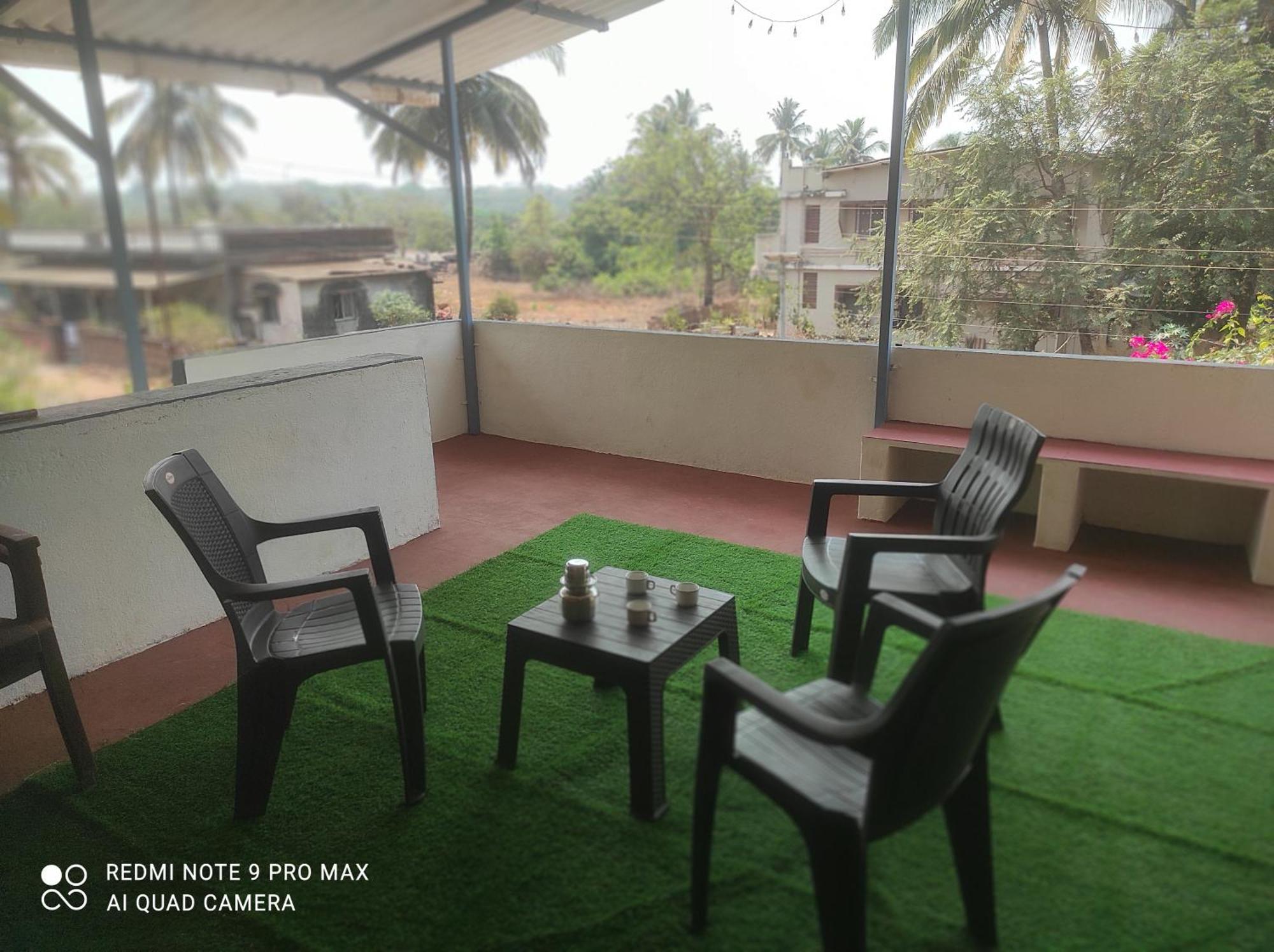 Swanand Home Stay Ratnāgiri Exteriör bild
